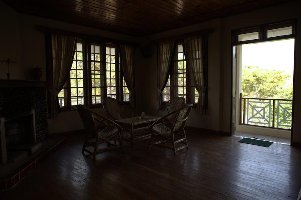 Pine Hill Resort Kalaw Esterno foto