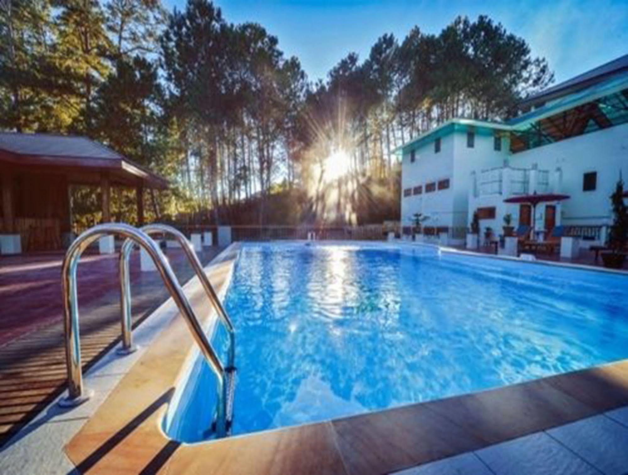 Pine Hill Resort Kalaw Esterno foto